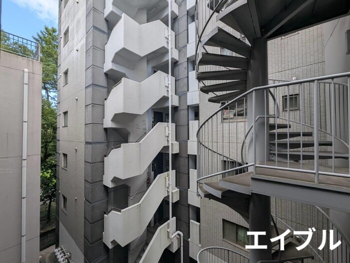 物件内観写真15　(室内からの展望)