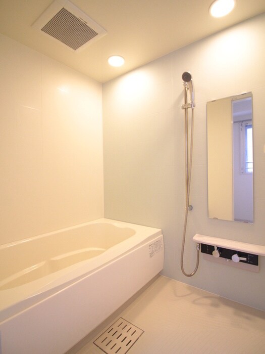 物件内観写真10　(バス／シャワールーム等)