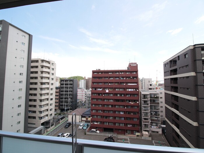 物件内観写真16　(室内からの展望)