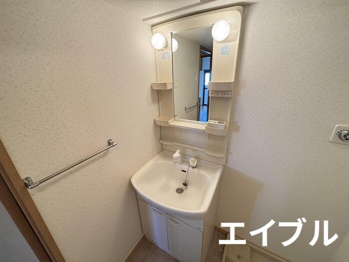 物件内観写真10　(洗面)