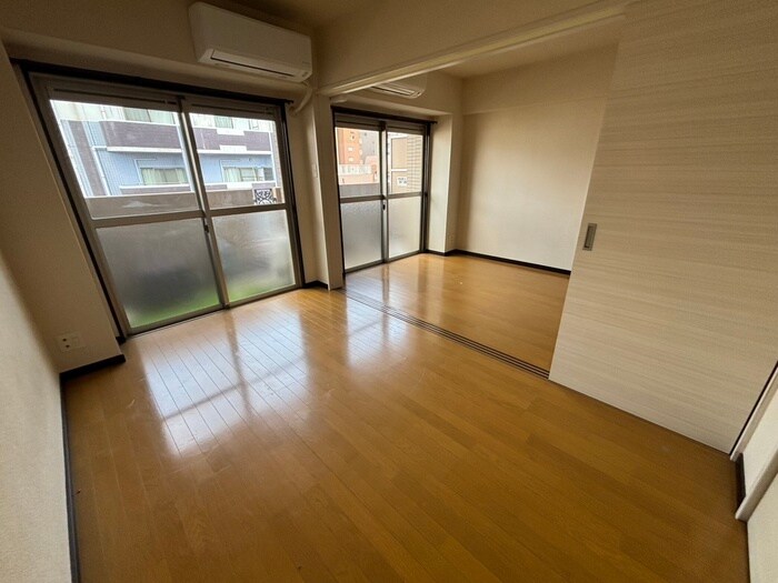 物件内観写真7　(居室)