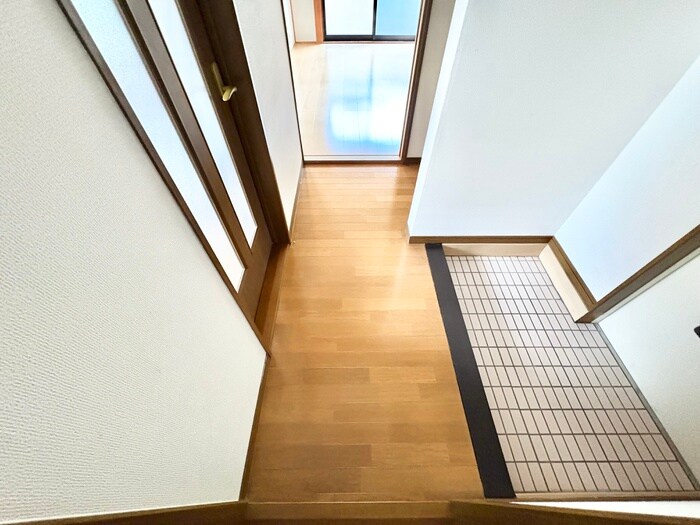 物件内観写真19　(廊下)