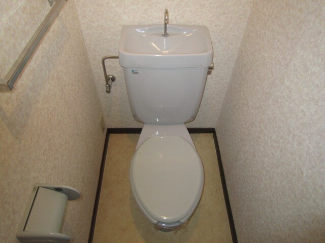 物件内観写真6　(トイレ)