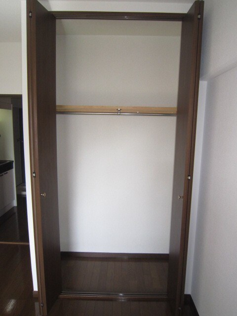 物件内観写真9　(収納)