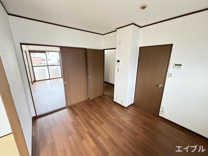 物件内観写真7　(居室)