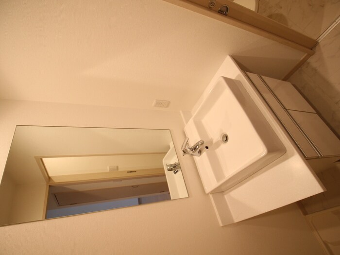 物件内観写真12　(洗面)