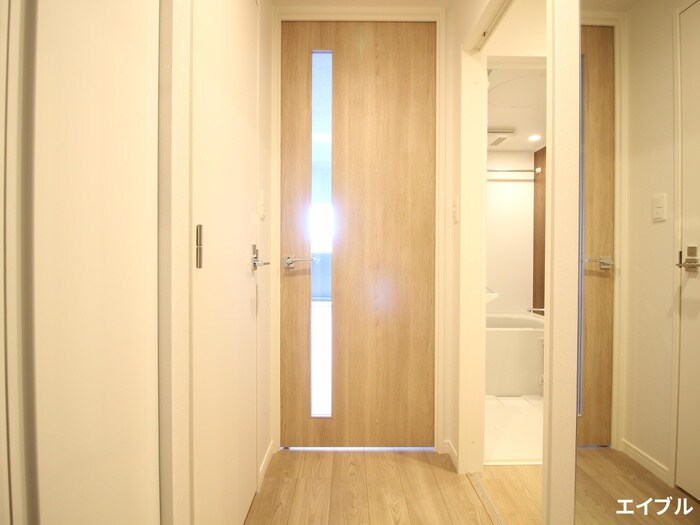 物件内観写真11　(廊下)