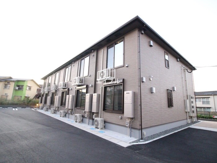 物件外観写真5　(外観写真)