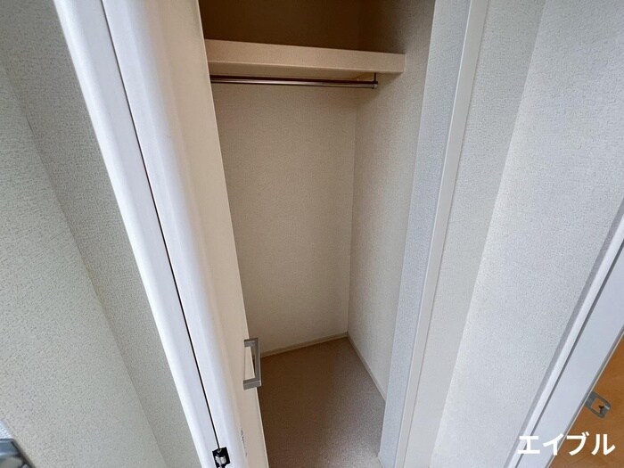 物件内観写真18　(収納)