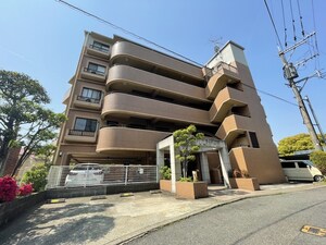 ロイヤルブランカ桜坂（201）外観写真