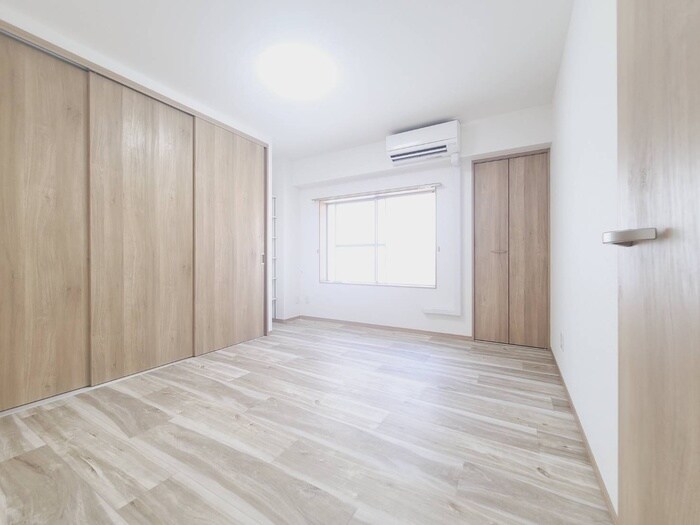 物件内観写真5　(居室)