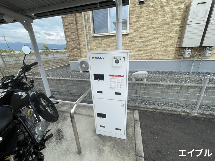 物件外観写真4　(建物設備)