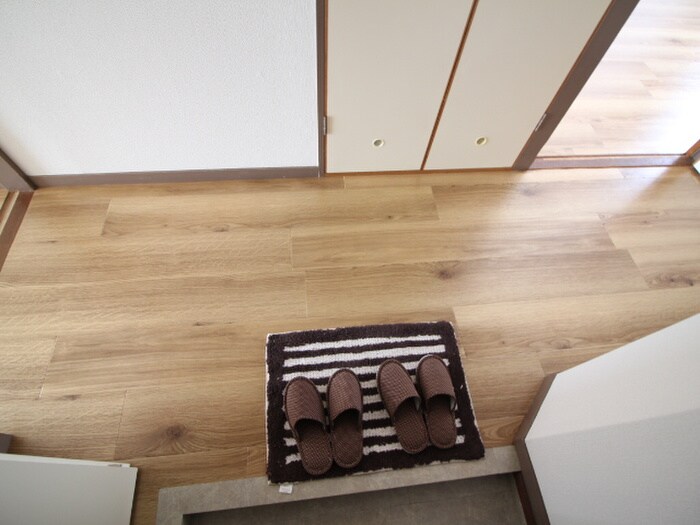 物件内観写真19　(廊下)