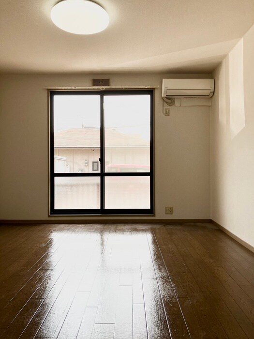 物件内観写真14　(居室)