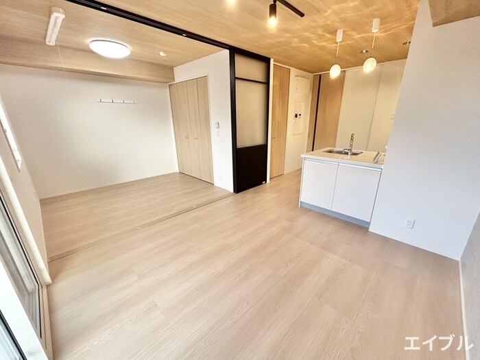 物件内観写真7　(居室)