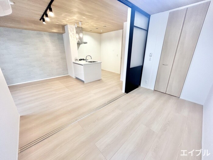 物件内観写真9　(居室)