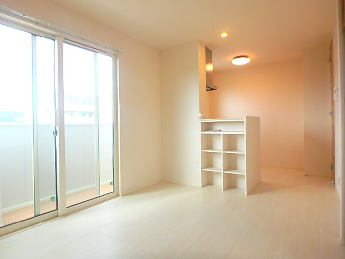 物件内観写真6　(内観写真)