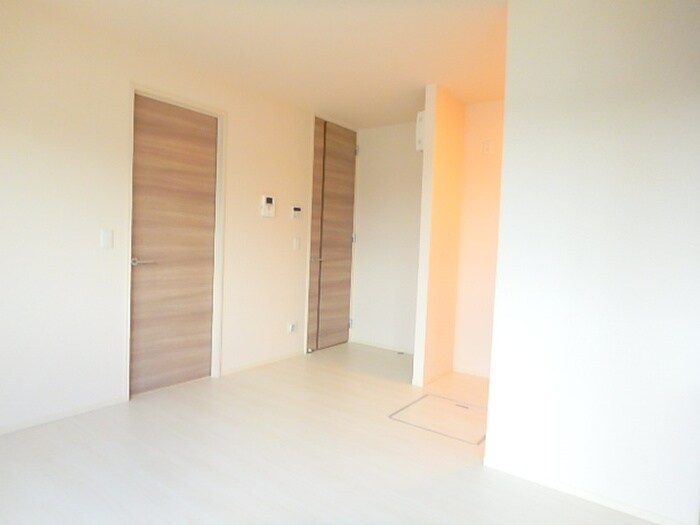 物件内観写真7　(内観写真)