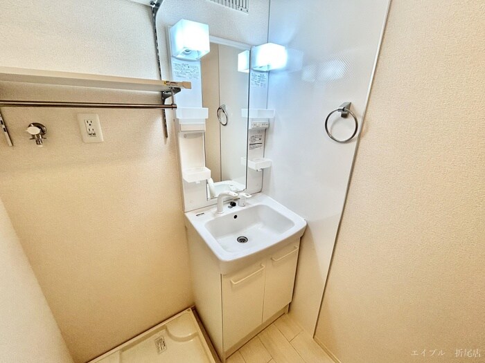 物件内観写真10　(洗面)