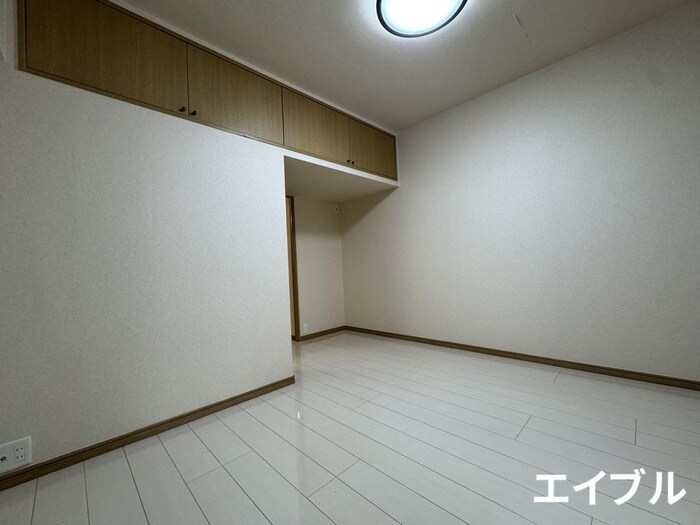 物件内観写真8　(居室)