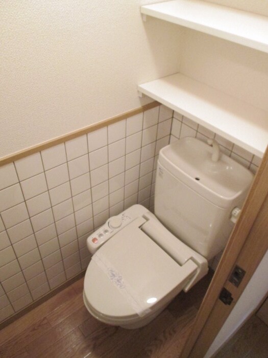 物件内観写真12　(トイレ)