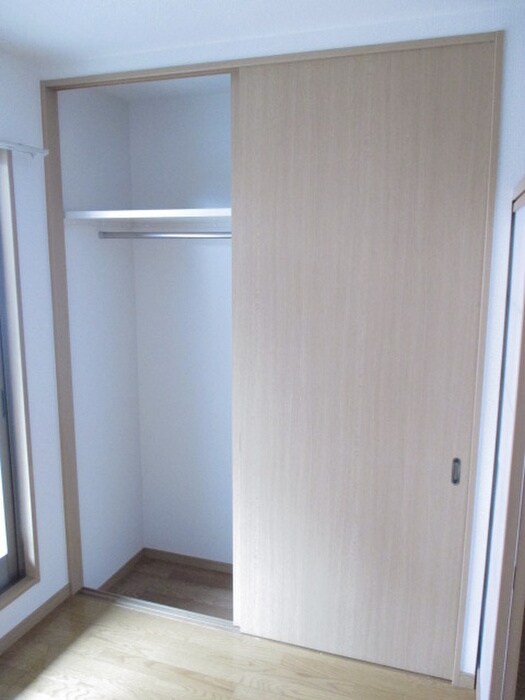 物件内観写真16　(収納)