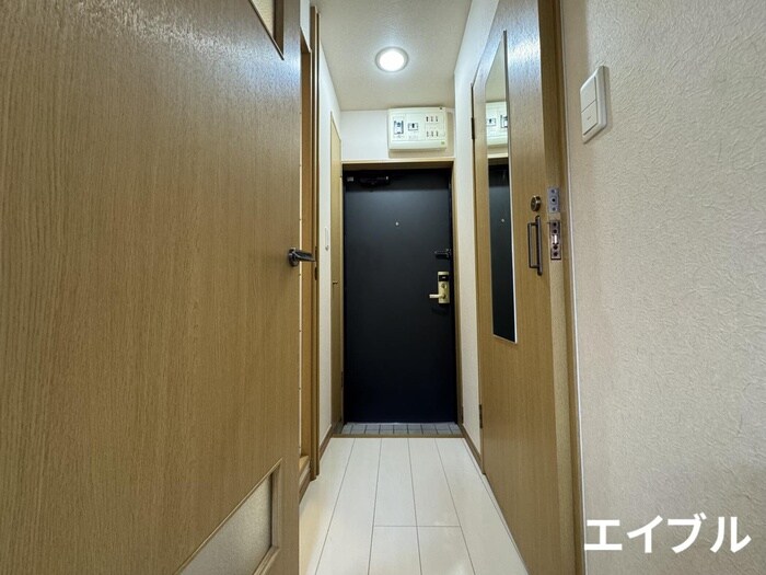 物件内観写真16　(廊下)