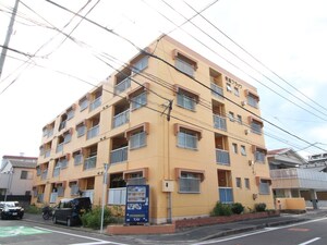 安藤フラッツ外観写真