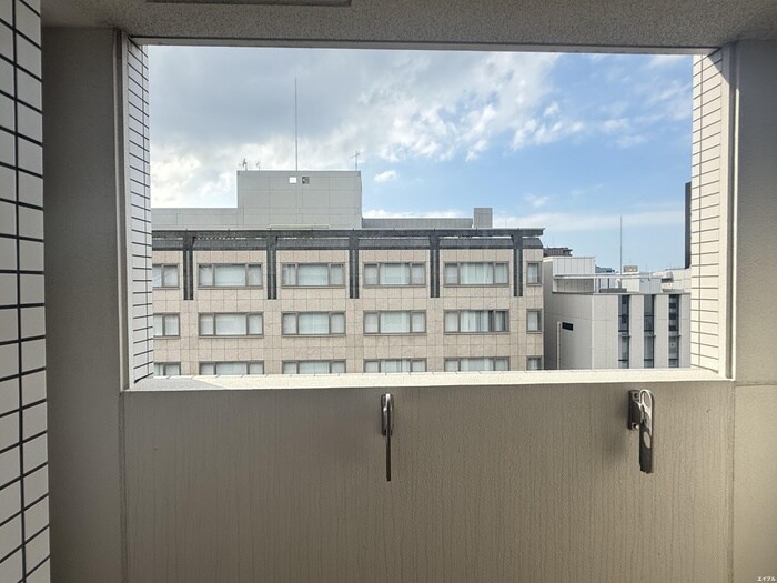 物件内観写真18　(室内からの展望)