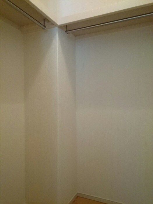 物件内観写真13　(居室)