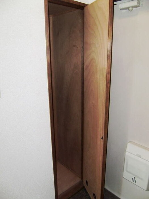 物件内観写真6　(収納)