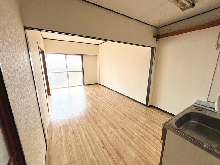 物件内観写真5　(居室)