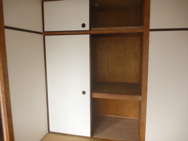 物件内観写真11　(収納)