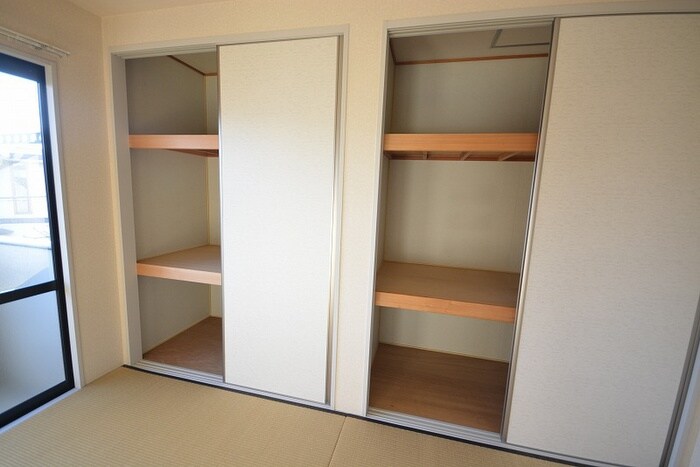 物件内観写真7　(収納)