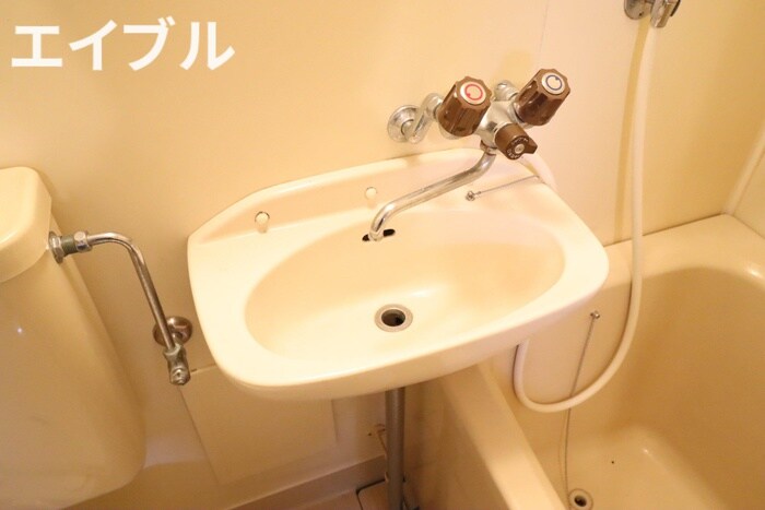 物件内観写真11　(洗面)