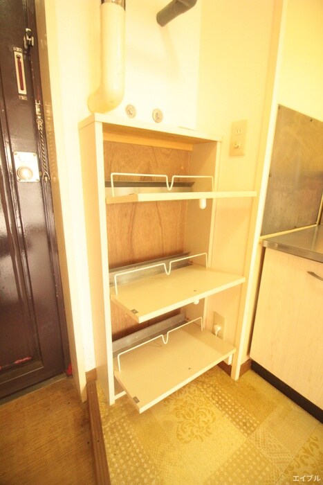 物件内観写真18　(靴箱)