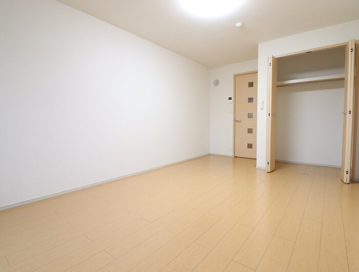 物件内観写真6　(居室)