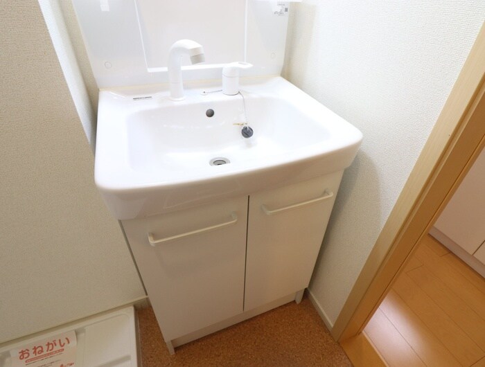 物件内観写真10　(洗面)