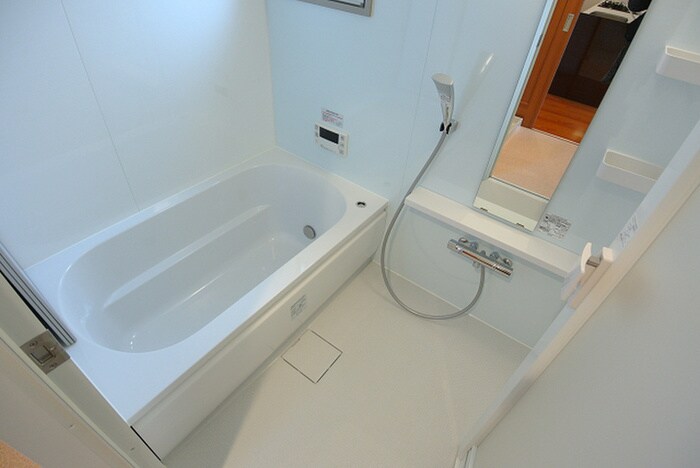 物件内観写真12　(バス／シャワールーム等)