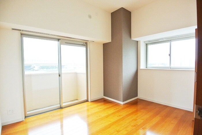 物件内観写真19　(居室)