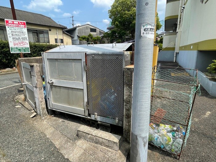 物件外観写真4　(建物設備)