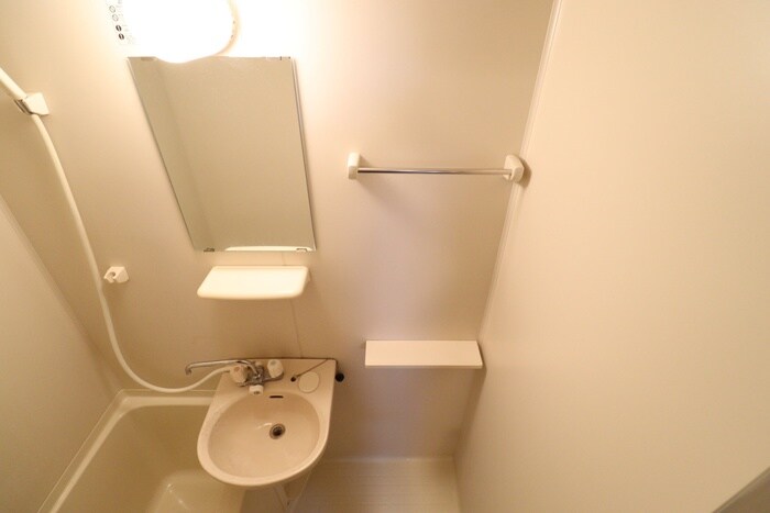 物件内観写真10　(洗面)