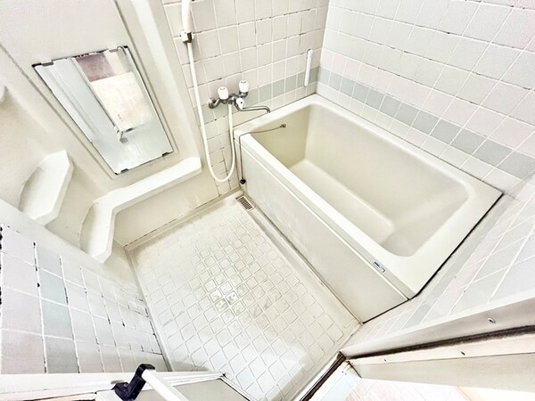 バス／シャワールーム等