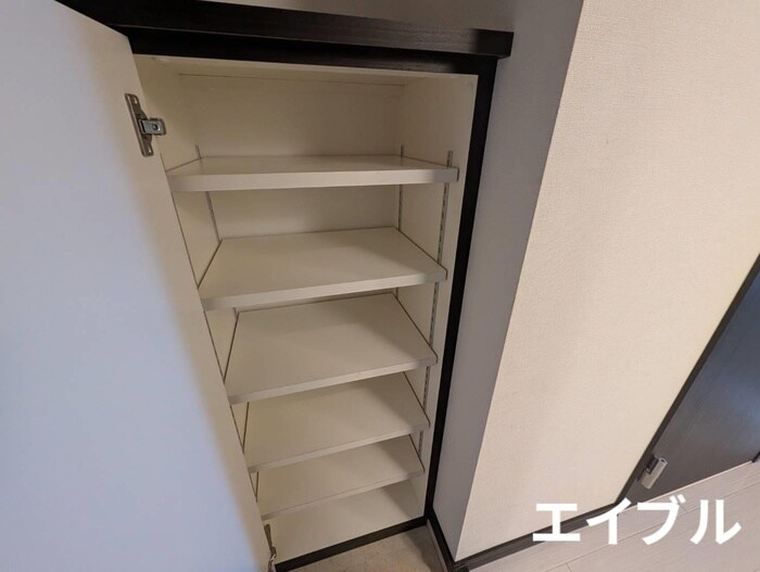 物件内観写真17　(靴箱)