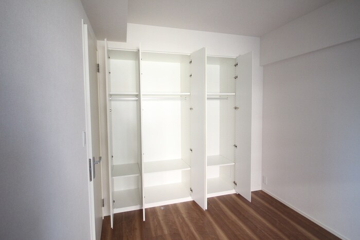 物件内観写真15　(収納)