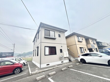グランドゥール五番館外観写真