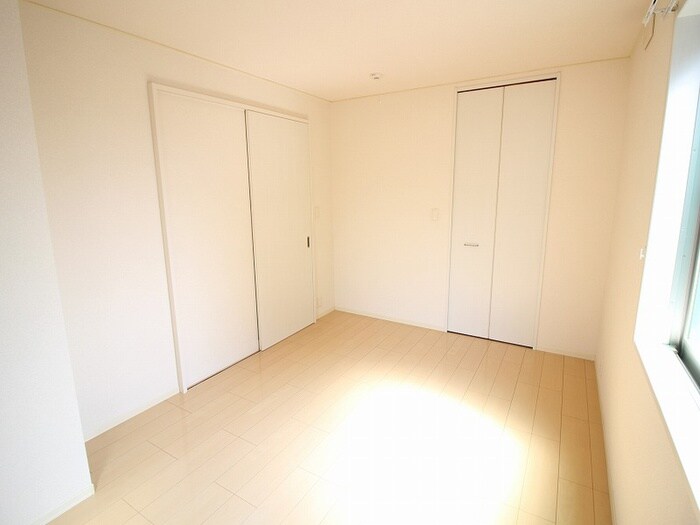 物件内観写真6　(居室)