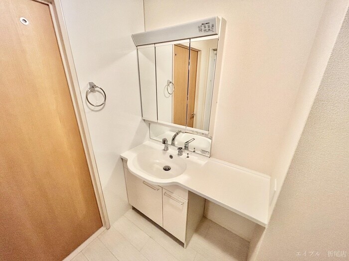 物件内観写真10　(洗面)