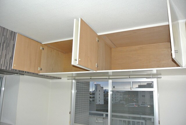 物件内観写真11　(収納)