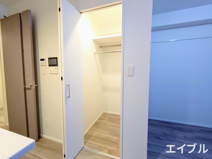 物件内観写真13　(収納)